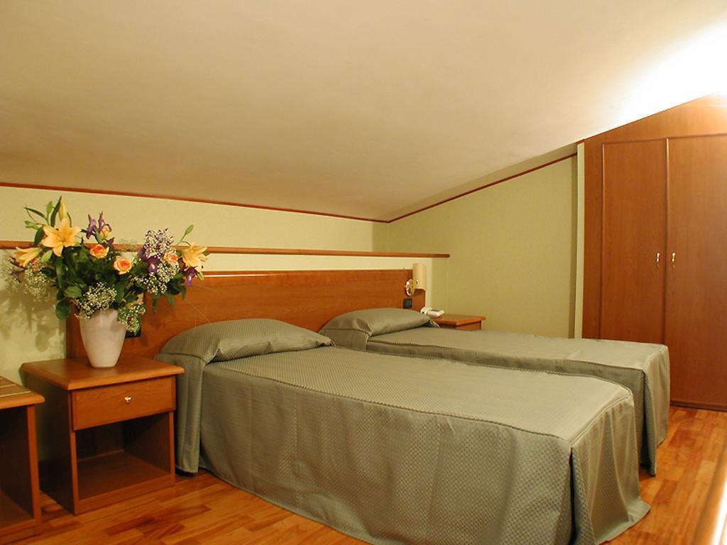 Hotel Dimora Adriana Tívoli Habitación foto